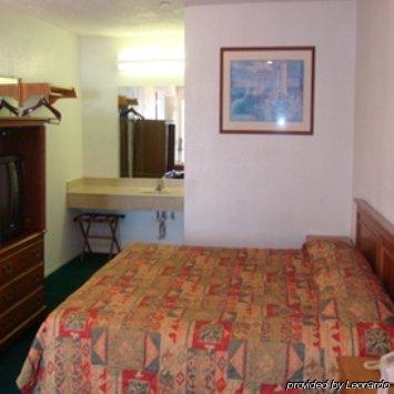 Executive Inn Of Arlington, Near At&T Stadium Room photo